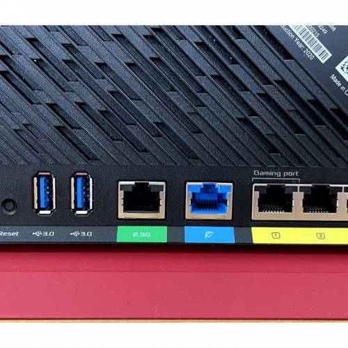 ASUS 華碩 RT-AX86U 路由器PRO 兩部可平（可以做MESH)