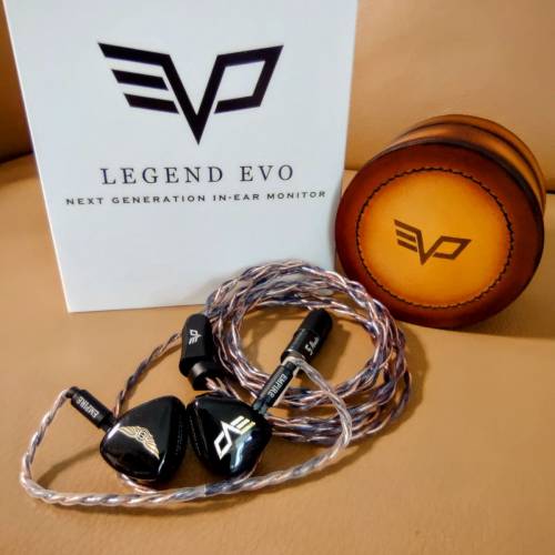 99.9% 新 Empire Ears EVO 骨傳導耳機 (原裝PW線 PE ofc 4.4)