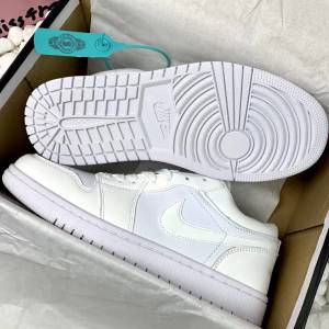 Nike Jordan Air Jordan 1 Low低幫純白