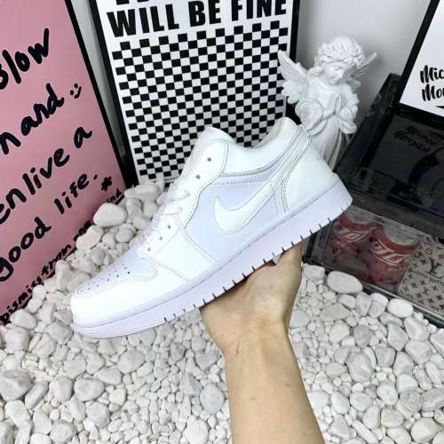 Nike Jordan Air Jordan 1 Low低幫純白