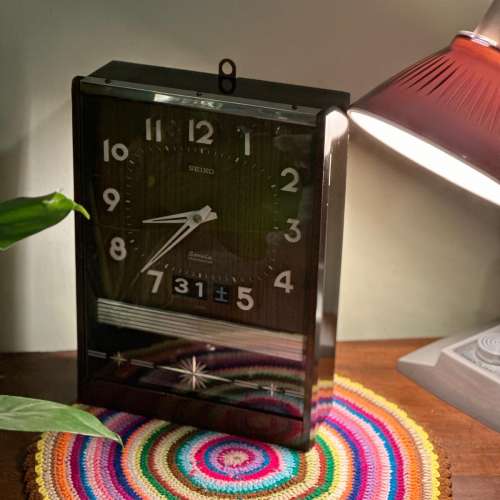 出售 昭和時期 seiko精工掛牆鐘，六十年代尾左右產物，款式經典，外觀約九成新，用...