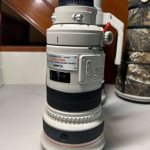 Canon EF 300mm F2.8L IS