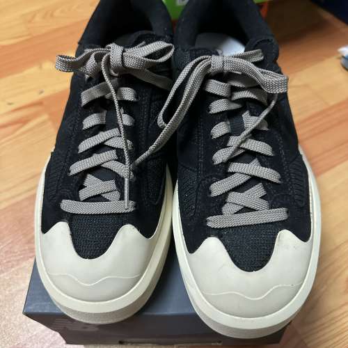 New Balance CT302 black calm taupe US 8.5