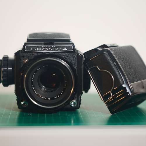 Bronica s2 + 75mm 2.8 lens + 2 film back