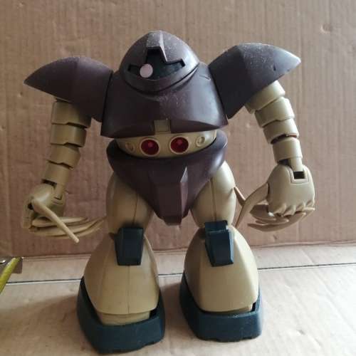 1/144 (素組和不齊件 )  gundam model 4