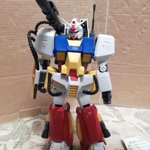 (1/100) gundam model (素組和不齊件 )