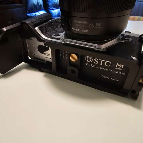 台灣STC 手柄 For EM5 mark3