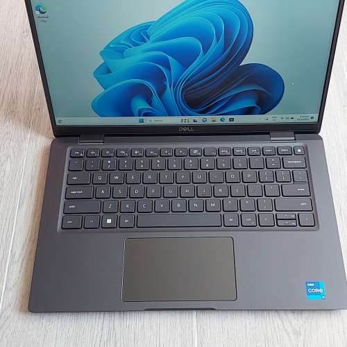 全新Dell Latitude 7430 i7-1265U 16GB 512GB NVMe 原廠保養至Oct 2025