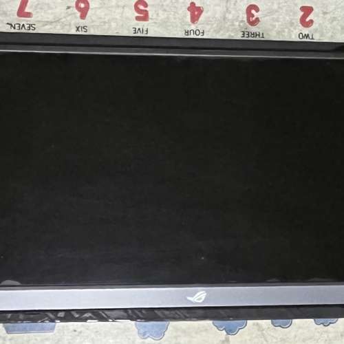 Asus Rog Strix xg16ahp portable G-sync 144hz gaming monitor