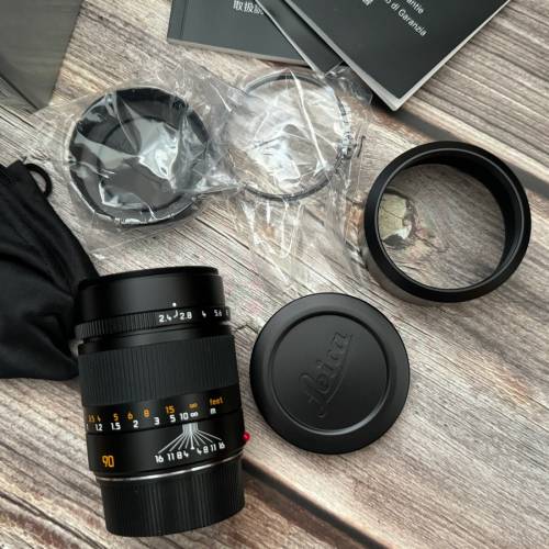 Leica 90 2.4 Summarit