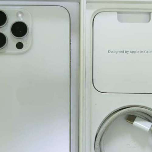 iPhone 15 Pro Max白色港版雙卡256有盒有保養