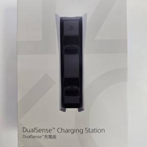 PS5 DualSense™ 充電座