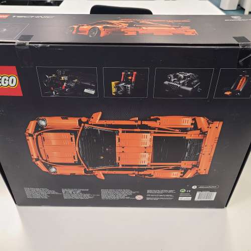 Lego Porsche 911 GT3 RS 42056