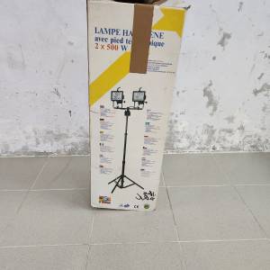 500w太陽燈x2 ,連腳架