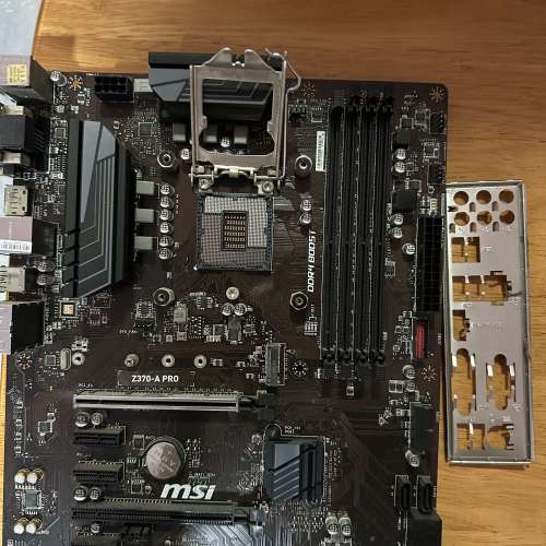 MSI電腦底板 i7 CPU Coolermaster風扇