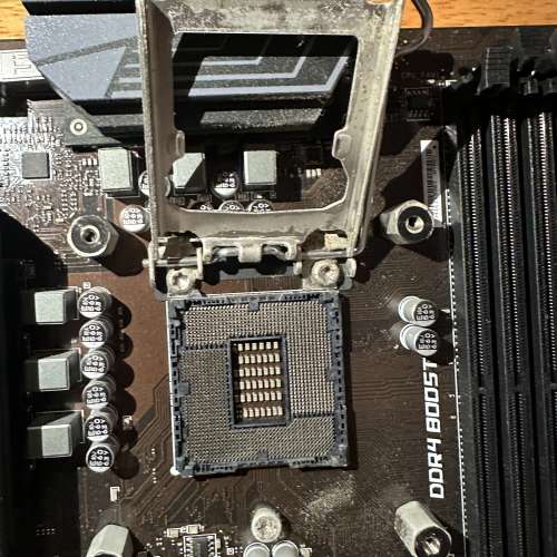 MSI電腦底板 i7 CPU Coolermaster風扇