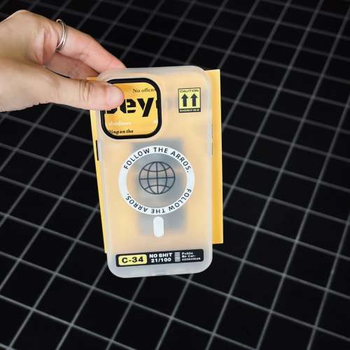 全新現貨 黃箭頭地球款式 磨砂金屬鏡頭磁吸款 iPhone12~iPhone15promax都有 免費順...