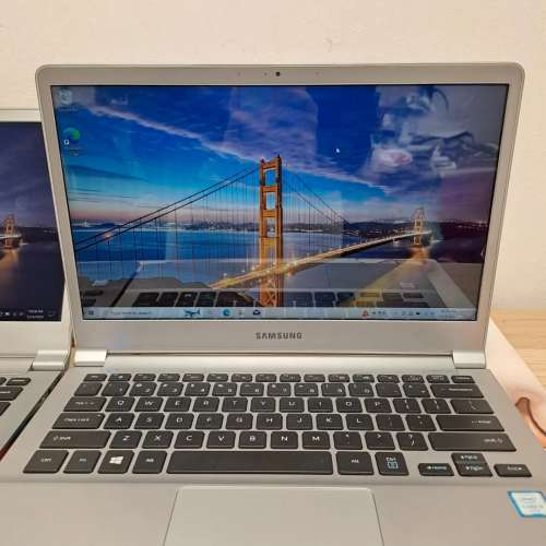 (荃灣實體店，超薄🫶🏻‼️)Samsung i5 6200/8 ram/128,256,512ssd /13.3寸/耐用商...