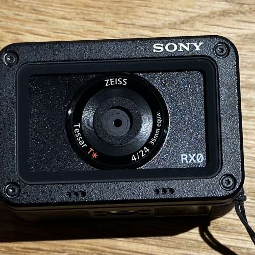 Sony RX0