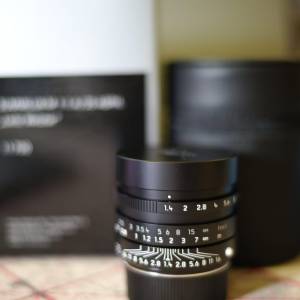 Leica Summilux-M 35mm F1.4 ASPH FLE – “Leitz Wetzlar” BN 11700