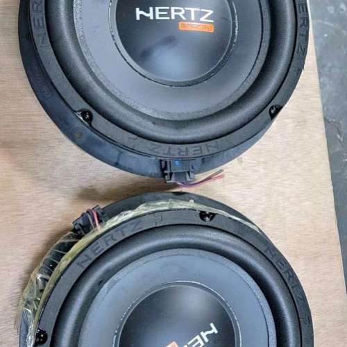 Hertz ES F20.5 8″ / 200 mm subwoofer