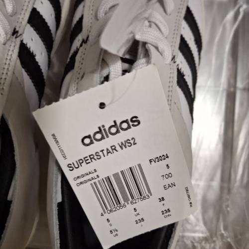 全新 有吊牌 Adidas Originals Super Star 女裝 經典 黑白色 運動鞋 清庫存無鞋盒 ...