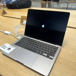 MacBook Pro 2020 intel i5 8GB RAM 256GB ROM