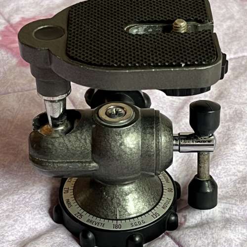 Used 90%New GITZO BREVETE SGDG 275三腳架偏心Ball頭雲台, 只用過幾次, 狀況良好, ...