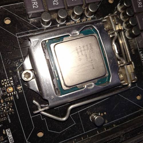 i5-4590 + ASUS B85 Pro Gamer + 2x4GB DDR3 1600 RAM