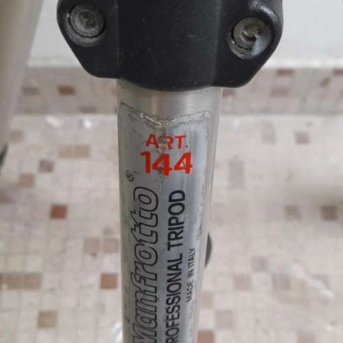 二手專業影樓三腳架,manfrotto art.144,  no.A26.7.2