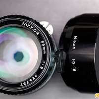 Nikon Nikkor 85mm F/2 Ai-S + HS-10 hood