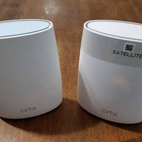 Netgear AC3000 Orbi WiFi System RBK50