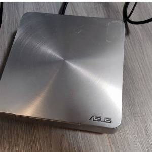 ASUS Mini PC (8gb ram 256SSD)