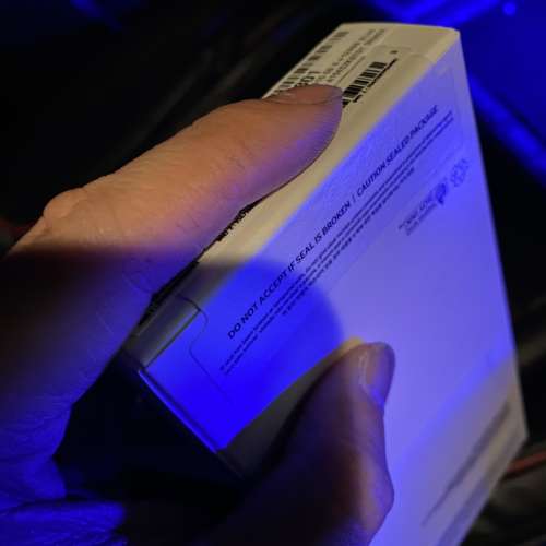 原裝全新 港行A15 5g,6ram+128gb (代友post)