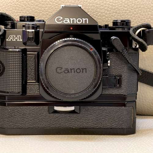 Canon A1 + motor drive + data back perfect condition