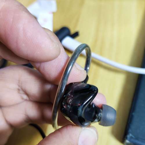 發燒14單元壓電圈鐵混合入耳式耳機