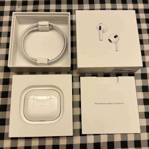 Apple AirPods 3 耳機 行貨 95%新 非常少用和新淨 操作和電量全正常 保證原廠行貨 ...