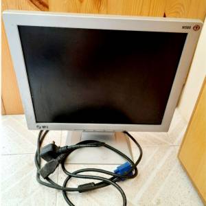 全新電腦屏幕