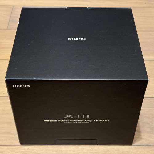 Fujifilm X-H1 + Booster Grip + XF 18-55mm F2.8-4 R LM OIS