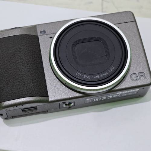 Ricoh GR III Diary edition, GR3 Diary edition, 啡色