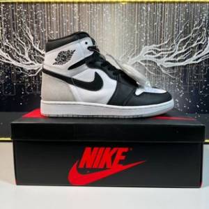 實拍 Air Jordan 1 High OG Stage Haze 黑灰腳趾