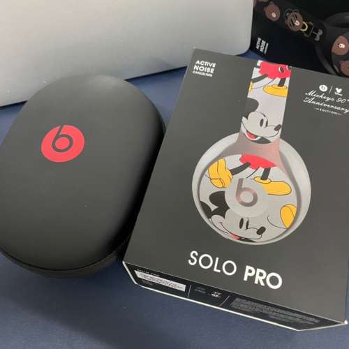 Beats solo pro 塗鴉版無線藍牙頭戴式耳機