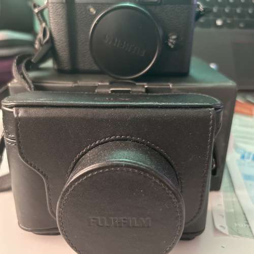 Fujifilm X10 連皮套
