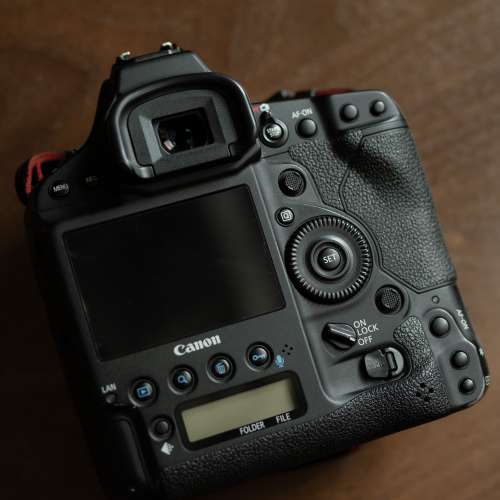 Canon EOS-1D X Mark II   /1DXII / 1DX MarkII