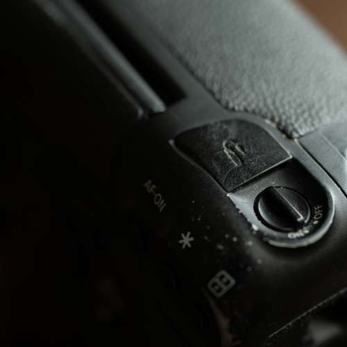 Canon EOS-1D X Mark II   /1DXII / 1DX MarkII