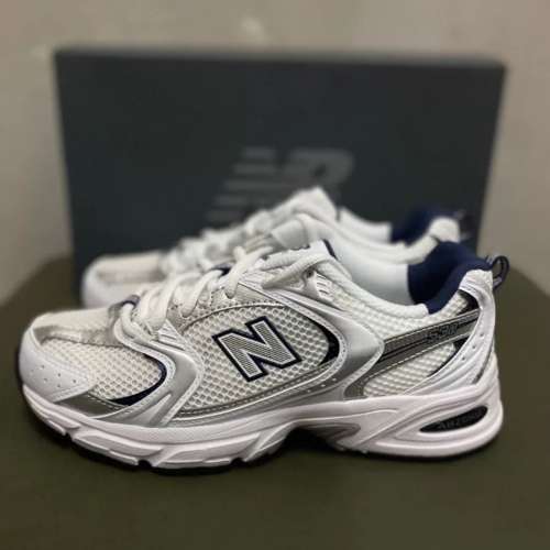 New Balance 新百倫白色尺寸38