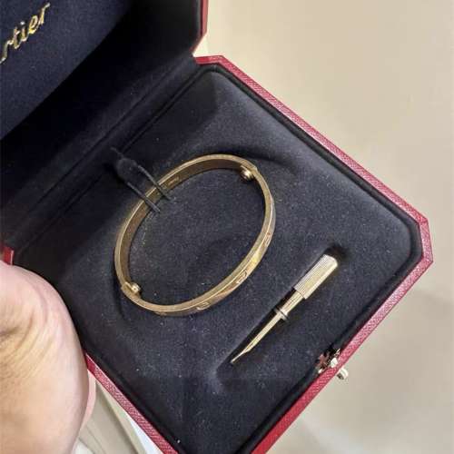 卡地亞女士手鐲