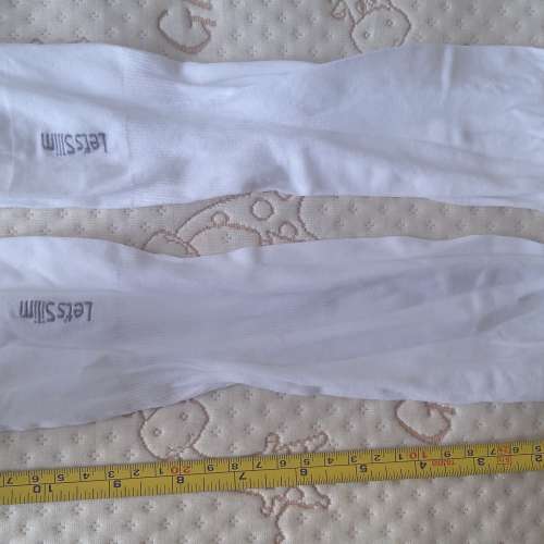 全新白色防曬冰袖 冰絲防曬袖套 冰爽防曬 男女防紫外線護臂 手臂套袖 戶外手套 開車...