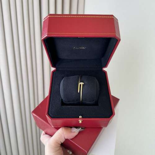 卡地亞手鐲黃金