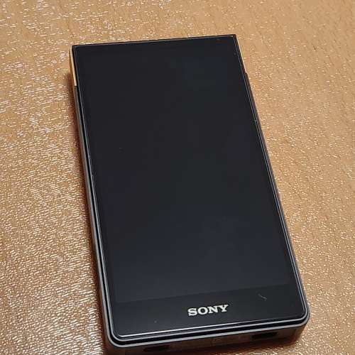 Sony ZX707 行貨有保用